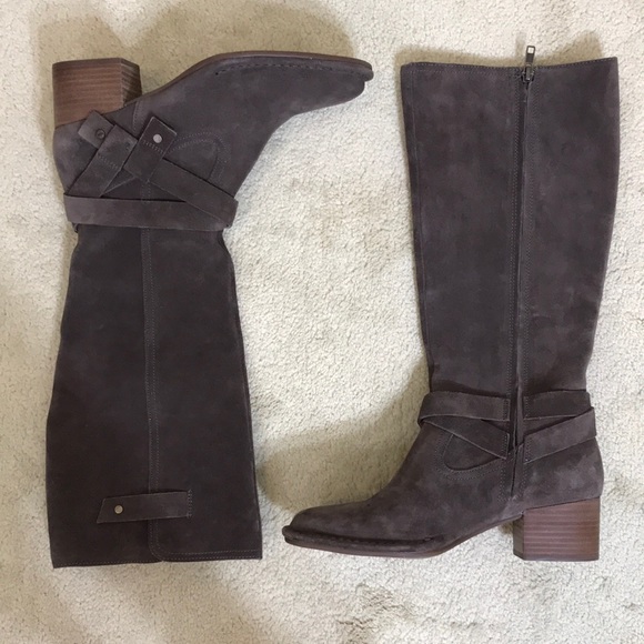 NWOT Ugg Bandara Suede Leather Tall Boots Size 9 - Picture 3 of 16